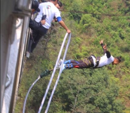 India's Highest Bungee Jumping at Singshore Bridge - Sikkim -Discover safety and costs India's Highest Bungee Jumping at Singshore Bridge - Sikkim -Discover safety and costs